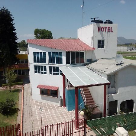 Hotel Cipreses Ixmiquilpan Bagian luar foto