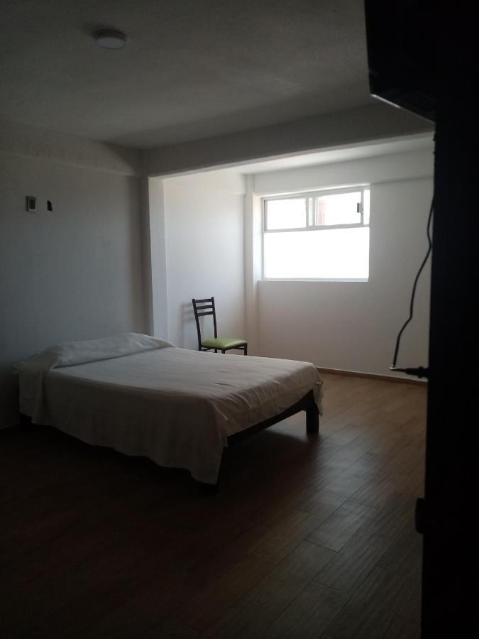 Hotel Cipreses Ixmiquilpan Bagian luar foto