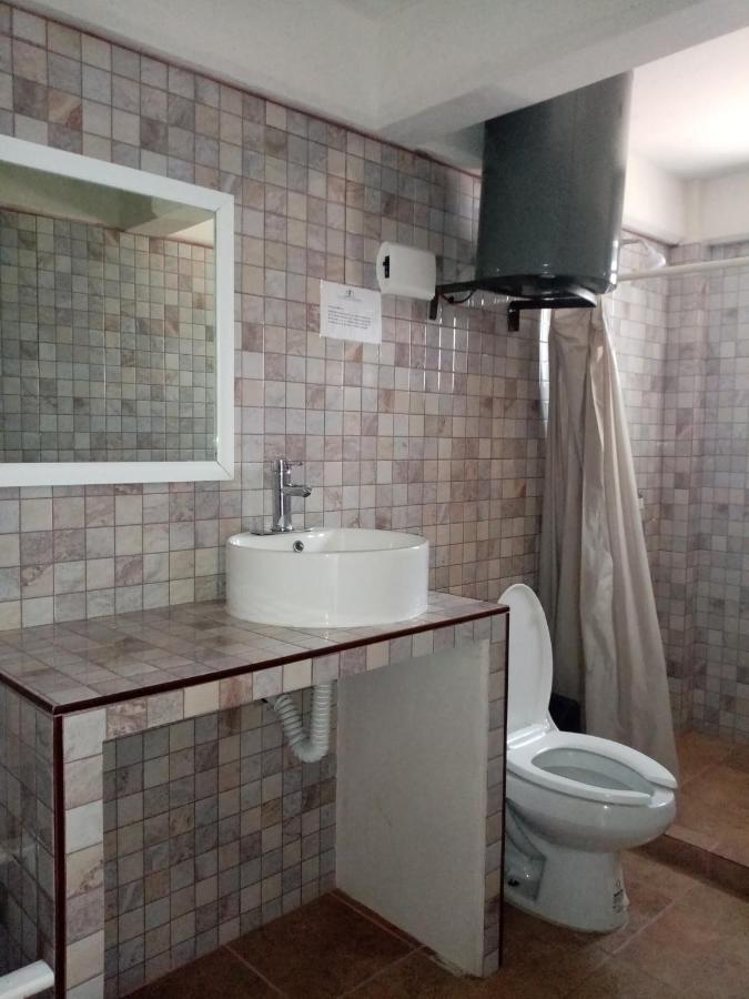 Hotel Cipreses Ixmiquilpan Bagian luar foto