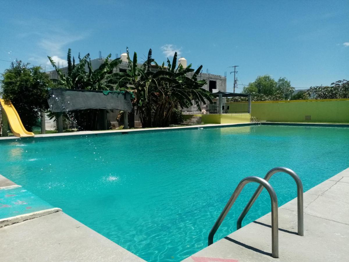 Hotel Cipreses Ixmiquilpan Bagian luar foto
