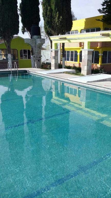 Hotel Cipreses Ixmiquilpan Bagian luar foto
